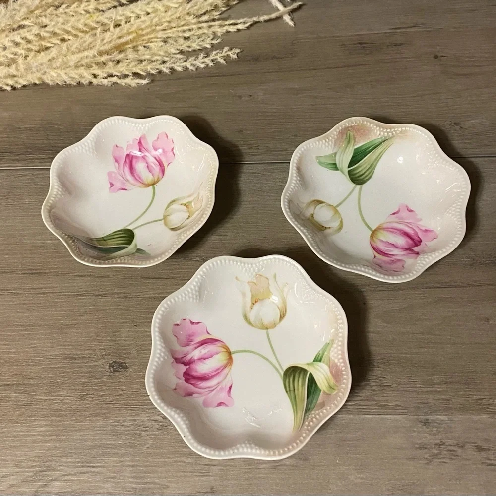 Vintage RS Germany Set of 3 Fluted Porcelain Tulip Bowls - Excellent Condition